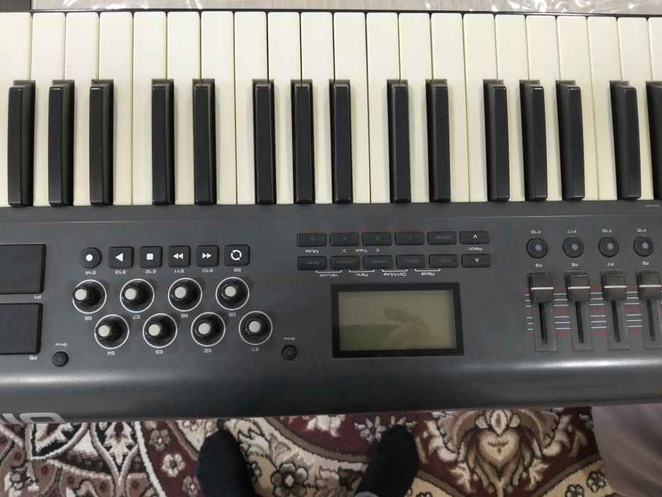 M-audio midi 64.