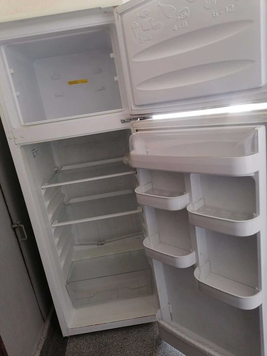 Хладилник - SANG