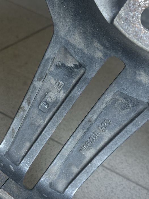 Диск с резиной R19