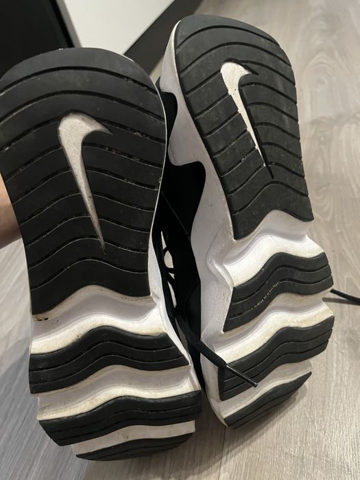 Дамски оригинални маратонки Nike размер 40,50