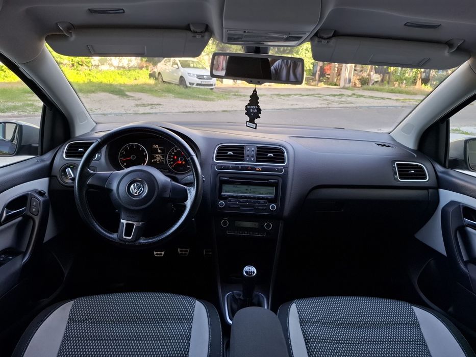 Vw Polo Cross / 2011 / Editie / 1.2 Benzina