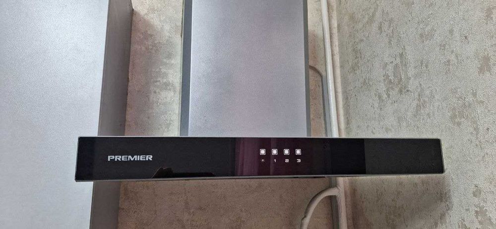 Продается вытяжка кухонная сенсорная Premier