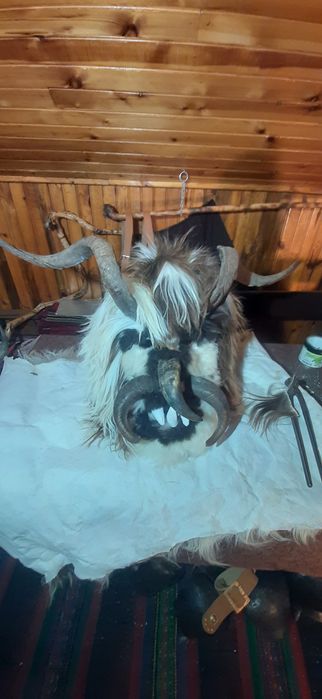 Сурвакарска  маска