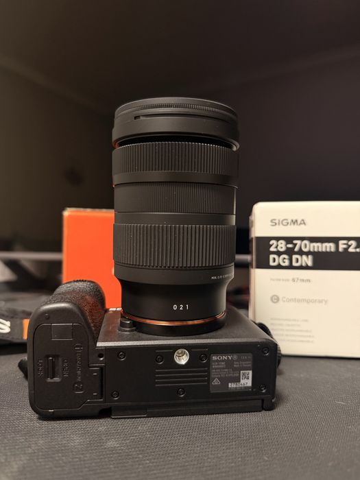 Sony A7C II фотокамера + Sigma 28-70