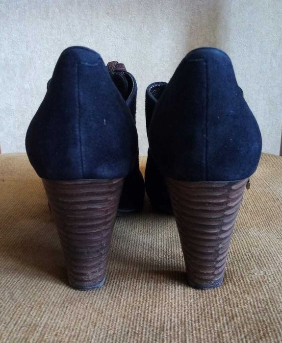 Туфли женские...