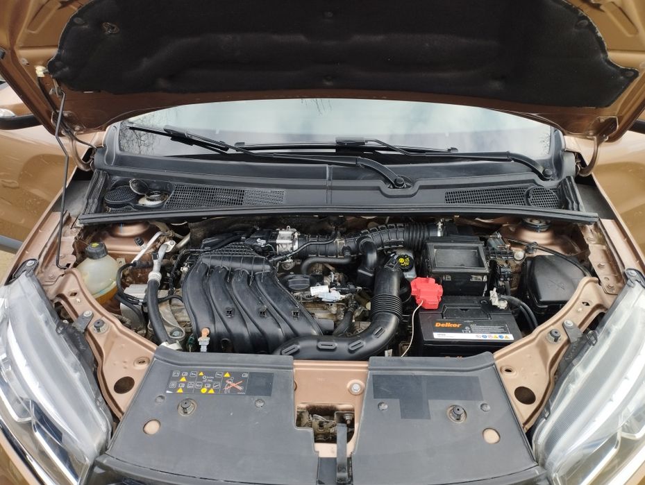 Lada X Ray Cross Luxe Prestige