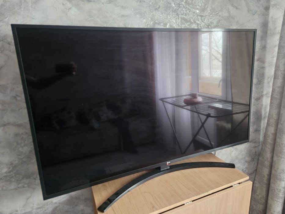 Продам телевизор LG 55* диагональ