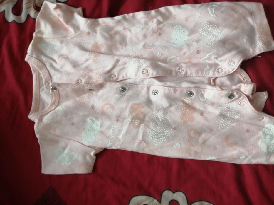 Одежда для девочки новорожденной