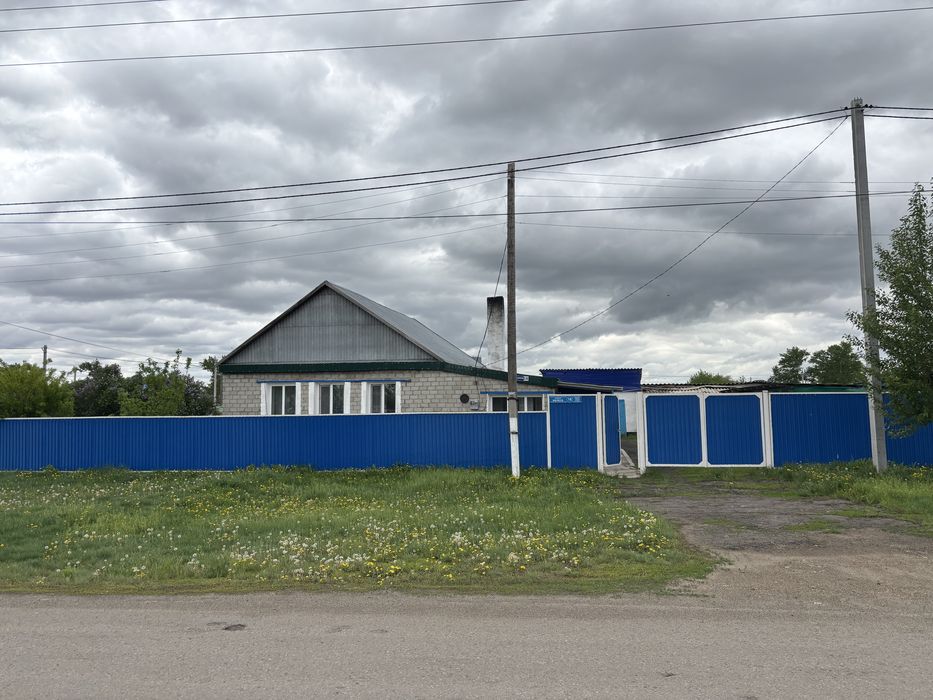 Продам дом с мебелью