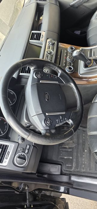 Vând land rover sport cu motor defect pornește dar bate