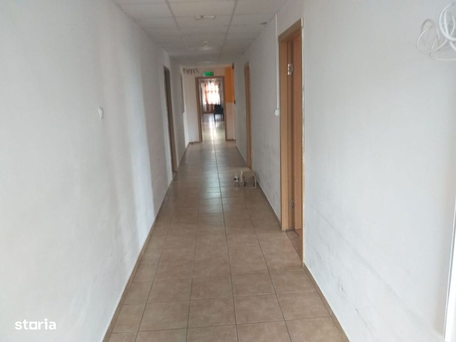 Spațiu comercial de închiriat, 700 mp- Targoviste- zona Sagricom