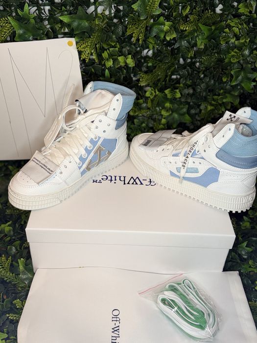 Adidasi/Sneakers off white blue and white off court 3.0