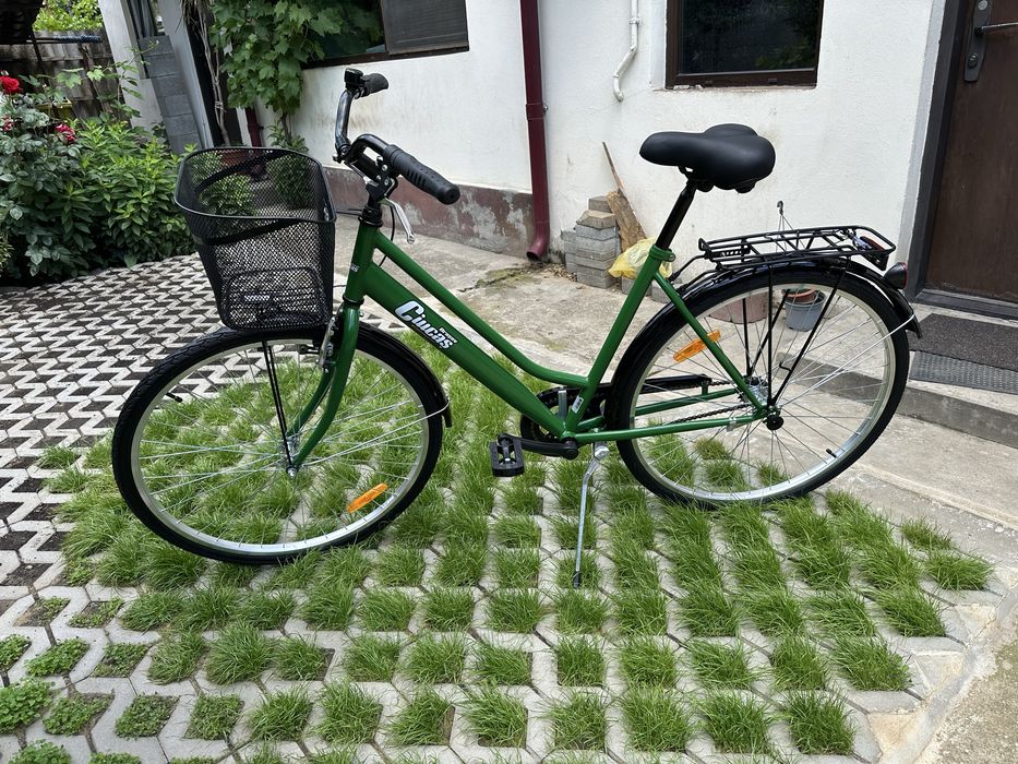 Vând bicicletă nouă 28" pt adulti