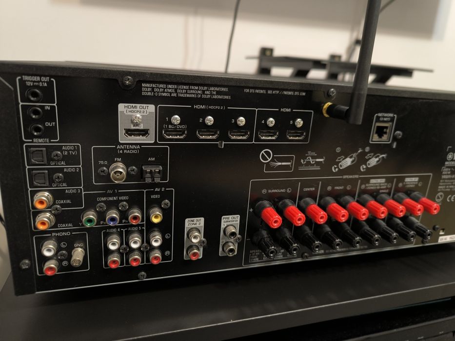 Receiver Yamaha RX-V683 cap serie