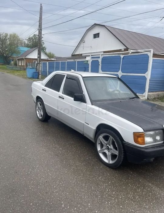 Продаю Mercedes Benz 190