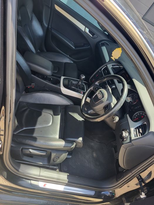 Dezmembrez Audi A4 B8 S-Line BIXENON 2.0 CAGA/CAHA