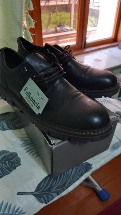 Кожаные мужской обувь 44 размер