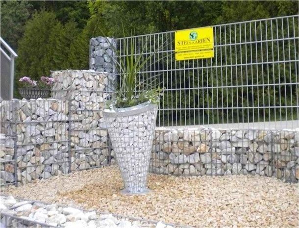 Почтовый ящик из камен