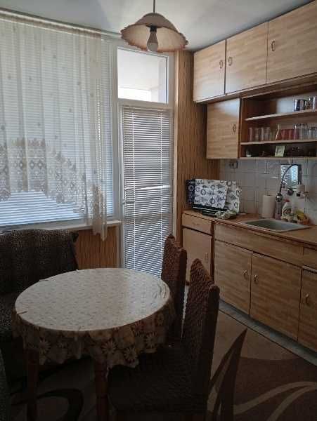 Продава се Четиристаен апартамент в Карлово - 97 кв.м за 552 €/кв.м - Снимка #1