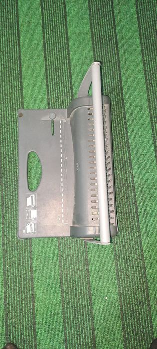 Kompyuter pirenter sotiladi arzon