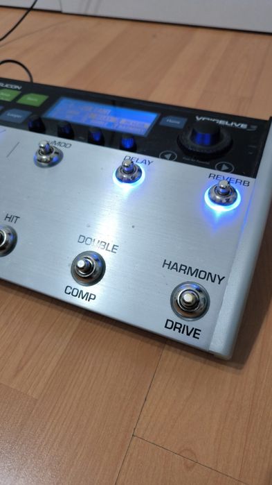 Procesor  TC Helicon VoiceLive 3 - Stare impecabila + Geanta inclusa