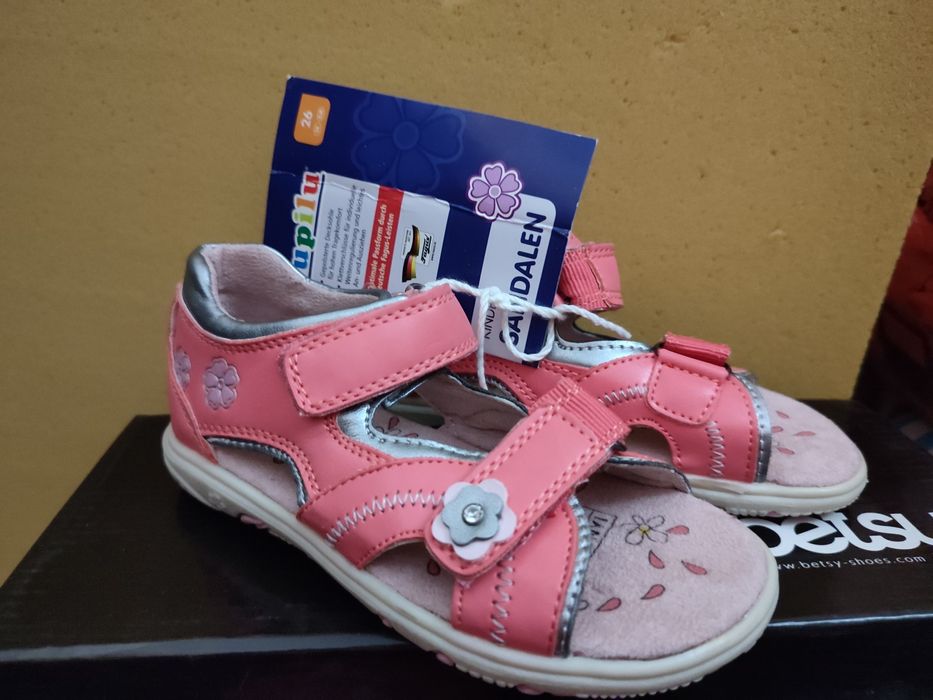 Детская обувь 22-24 размер