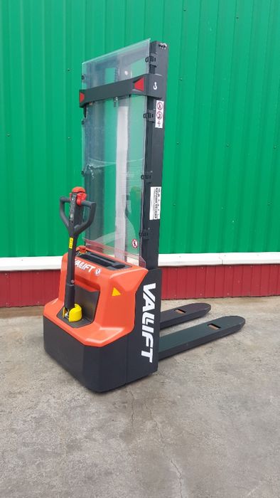 Electrostivuitor/Liza electrica/Transpaleta electrica VALLIFT - NOUA