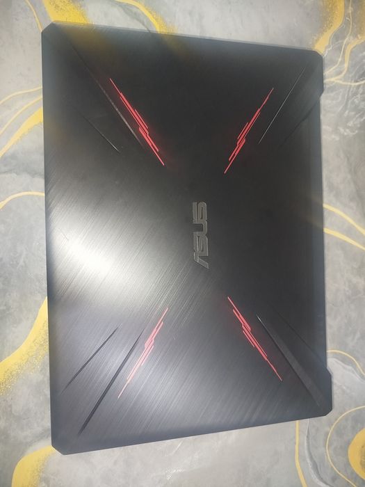Asus tuf gaming igravoy noutbuk