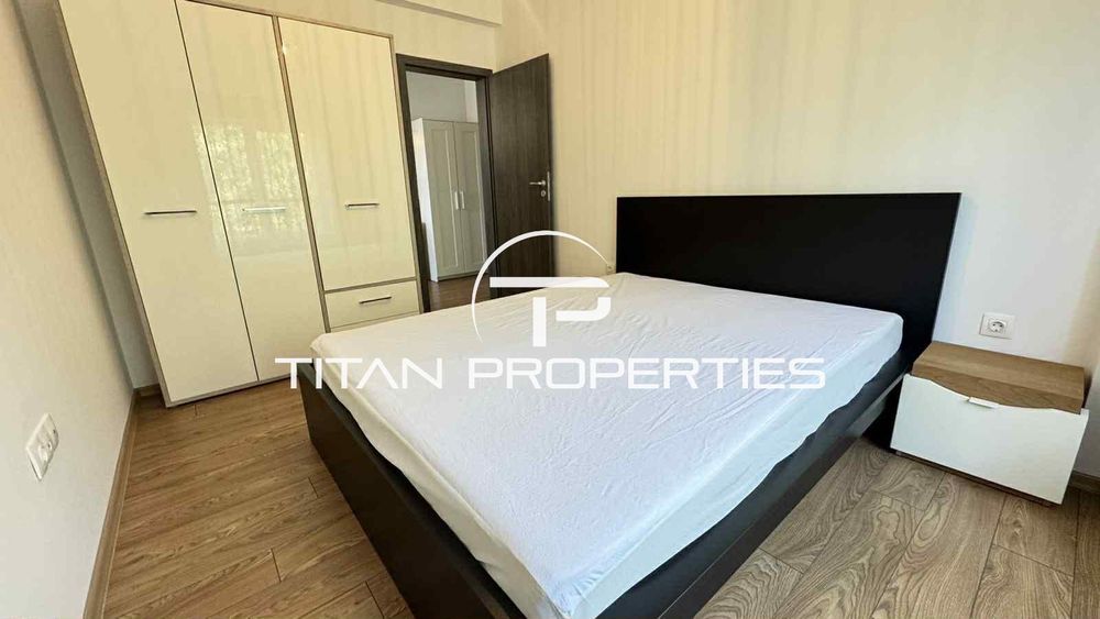 Дава се под наем Тристаен апартамент в Варна, Център - 89 кв.м за 800 € - Снимка #3