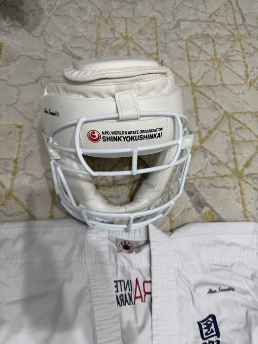 Продам шлем в отличном состоянии