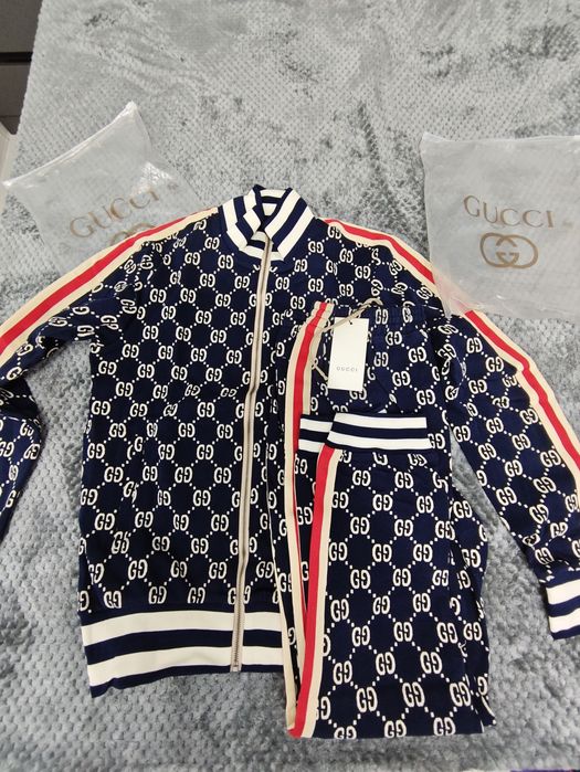 GUCCI мужской костюм XL