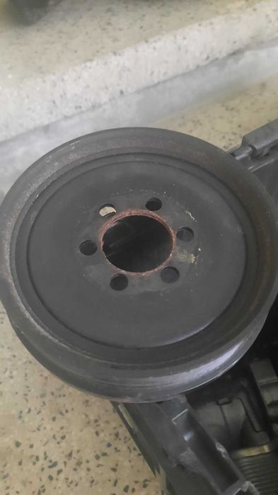 Авточасти BMW 320 i