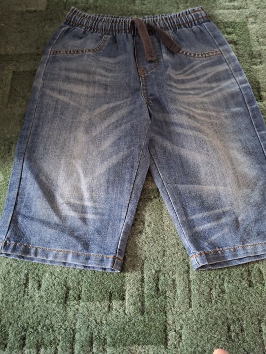 Продам детские вещи