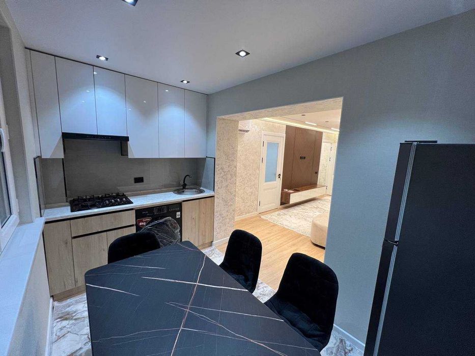 Кухонная мебель Кровать Шкаф