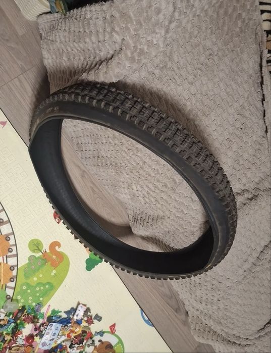 Покрышка Maxxis Minion 26 размер 2,4 ширина