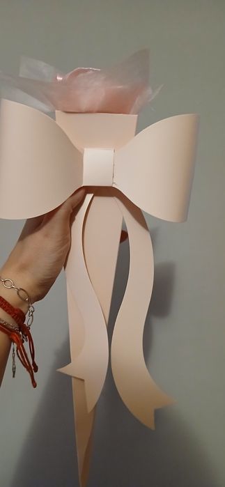 Букет от сатенени рози