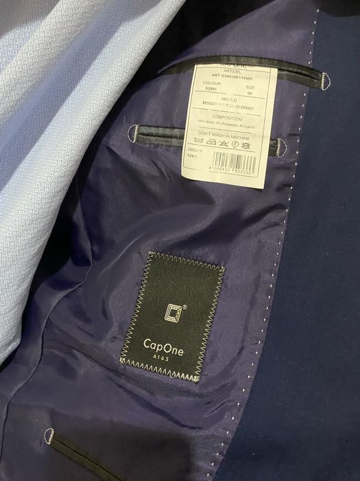 Продается костюм