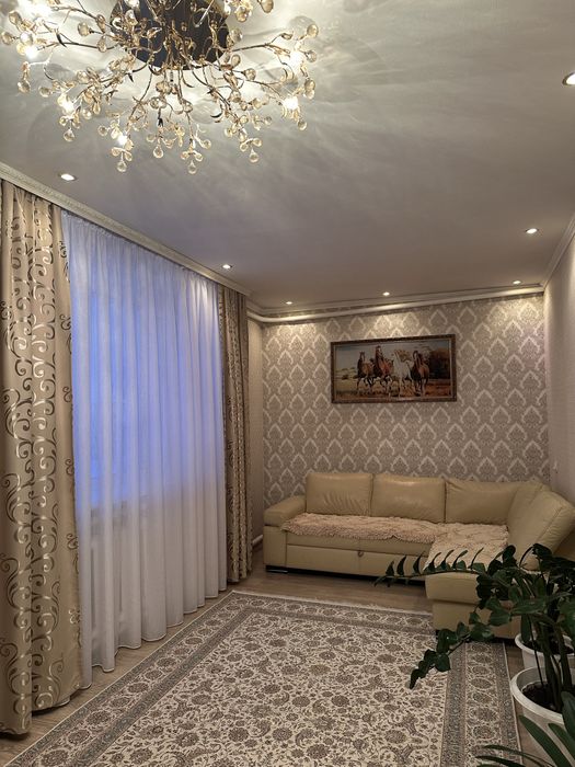 Дом с подвалом и мансардой