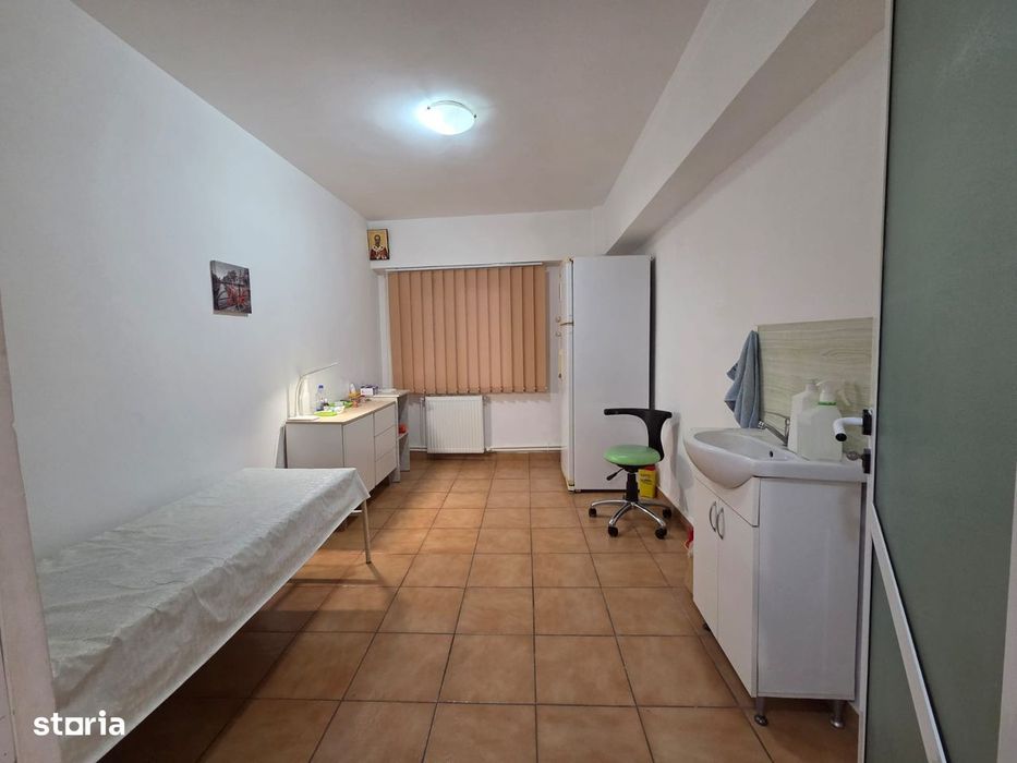 Apartament 4 Camere Ideal Cabinet/Birou sau Locuință