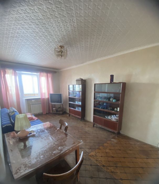 Продам 3 ком квартиру в р-оне 2 гор больницы.