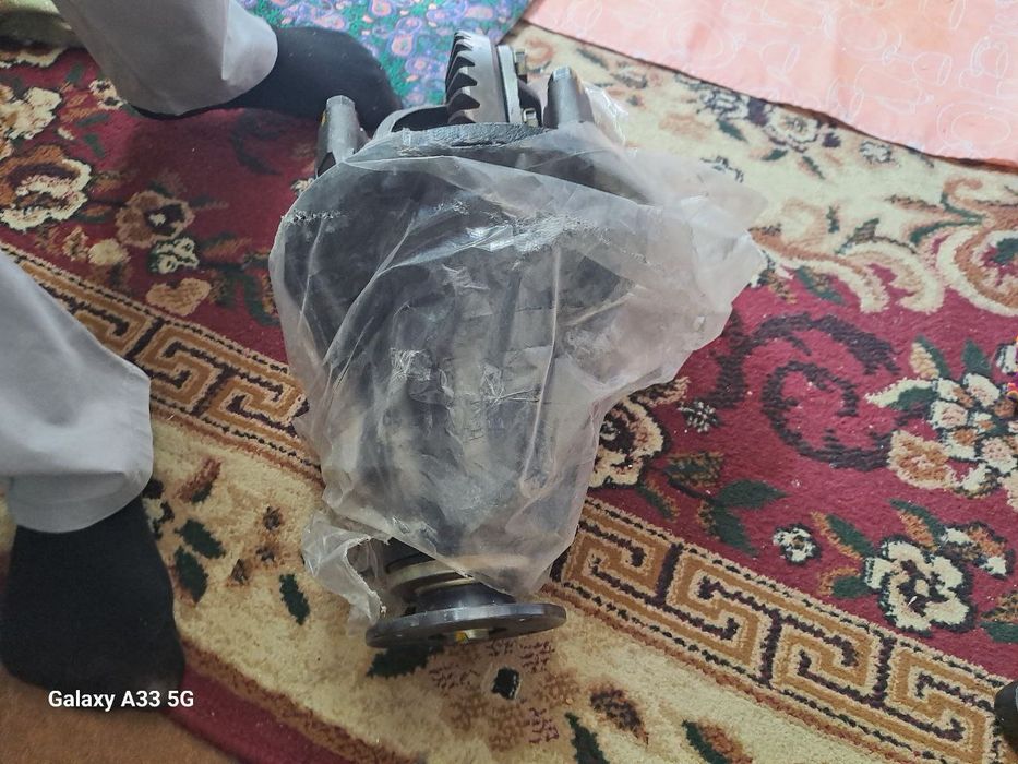 Kafolat 1 yil yoki yetkazib berish xizmat bor