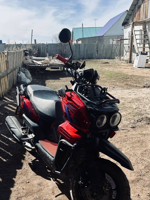 Продам танк мопед 150кубов