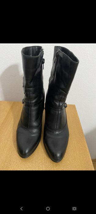 Botine noi din piele naturală