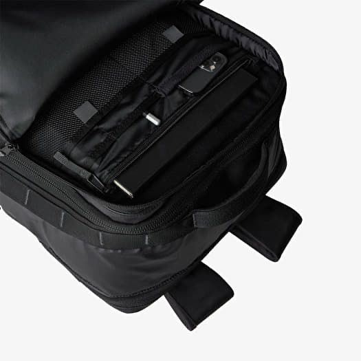 THE NORTH FACE  - ‘Base camp voyager’ 35l
