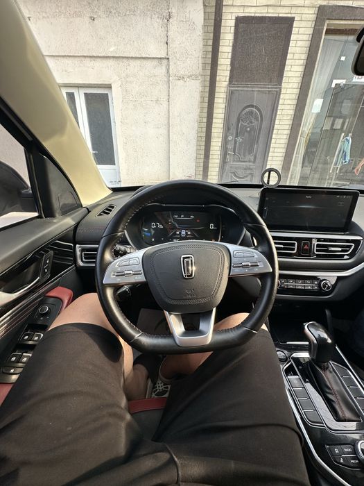 Bestune Faw t 33 turbo