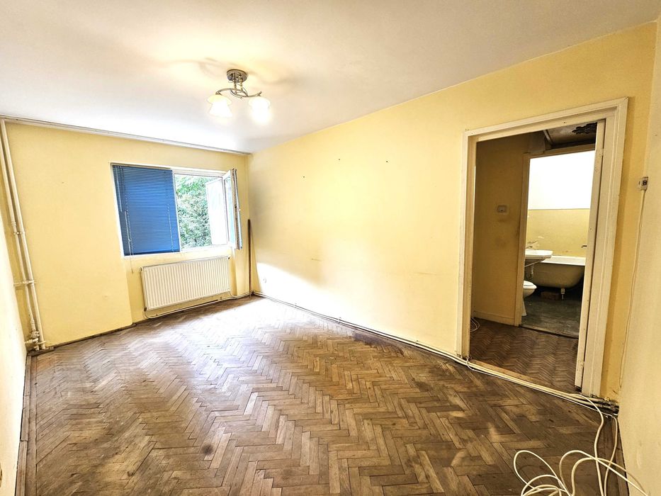 Apartament 2 camere SD, etaj 2, CT- Stadionului Bacau