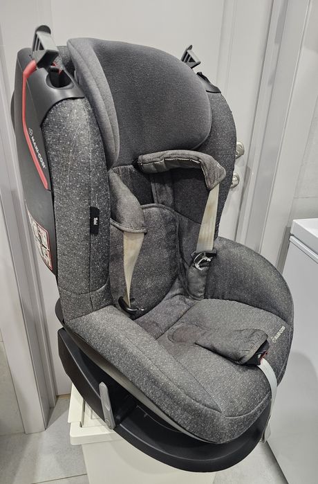 Автокресло Maxi Cosi Tobi