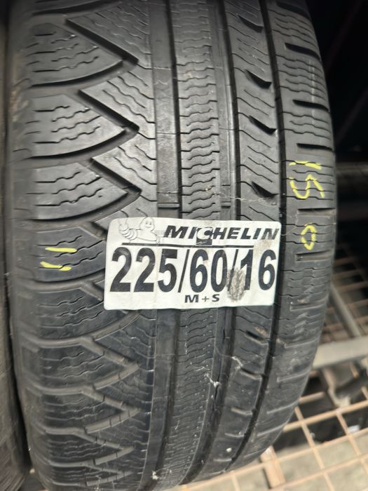 225/60/16 michelin M+S