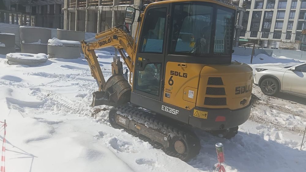 Услуга Мини экскаватор (блоха)