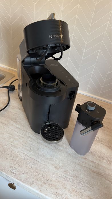 Nespresso Vertuo Lattissima